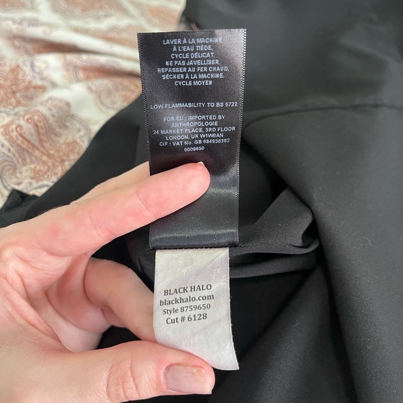 Anthropologie - Black Halo Aurora Sheath Dress - Picture 6 of 7